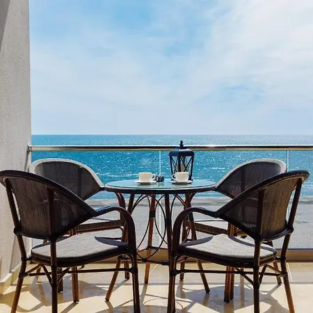 Lejlighedshotel Sofi Promenada 3*