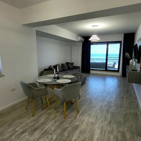 Aparthotel Sofi Promenada 3*