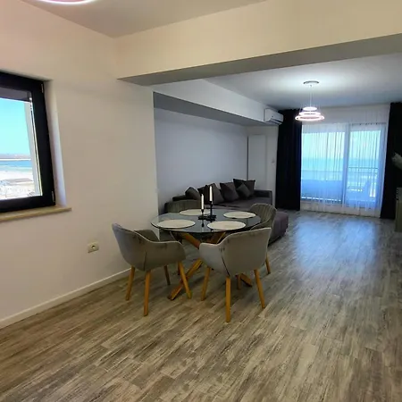 Aparthotel Sofi Promenada Navodari